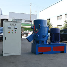 O motor plástico material macio da máquina de Agglomerator 55-75 quilowatts Output 200kg/H