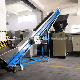 Molhe a máquina de reciclagem plástica do corte quente do anel para o material 250 do LDPE do HDPE - 500kg/H